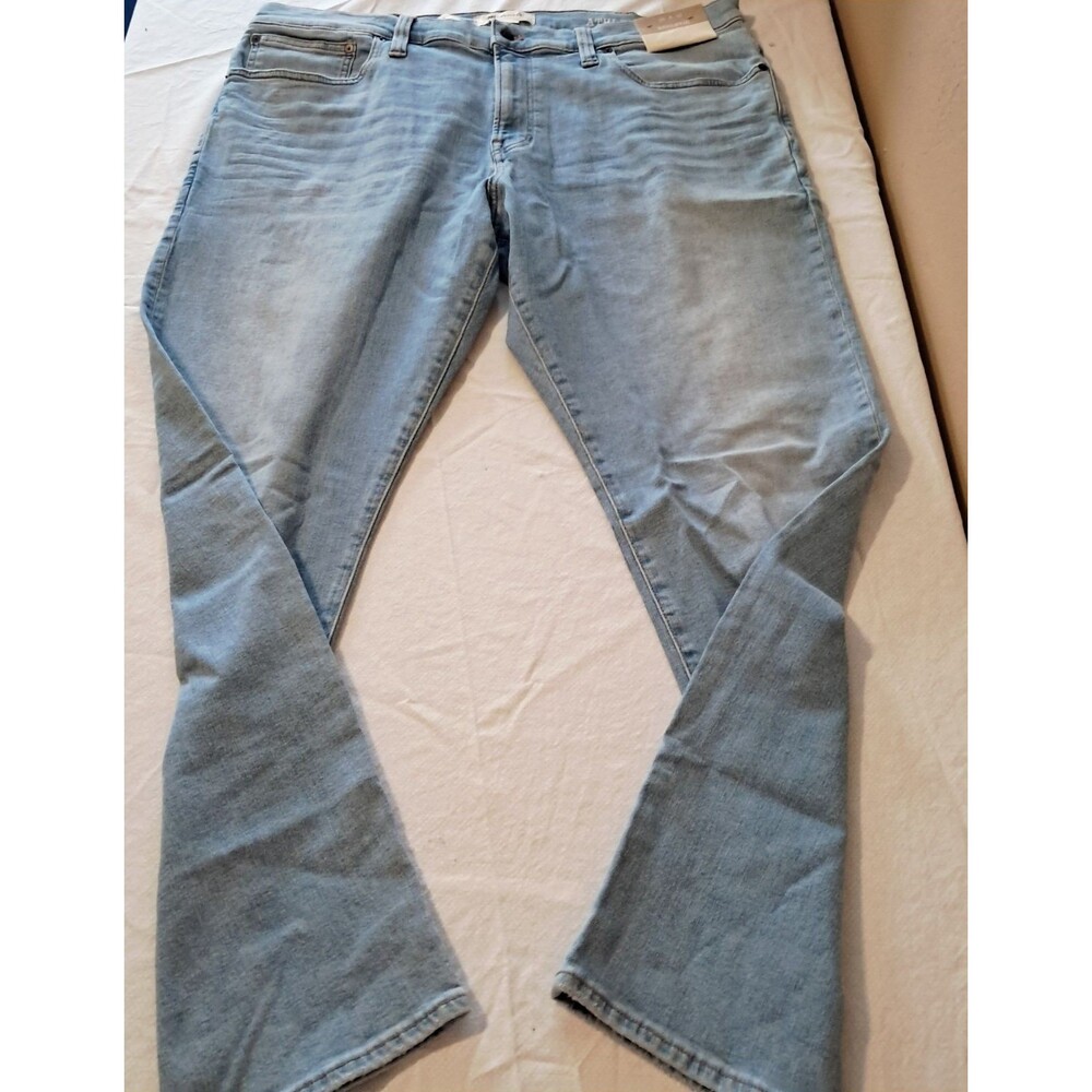 Madewell Jeans Mens 40x32 Athletic Slim Everyday Flex Light Wash Denim - Picture 15 of 16